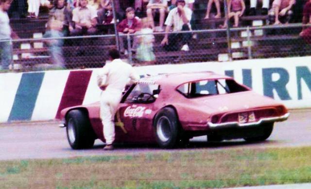 Bill Ingram (Ricky Smallwood Collection)