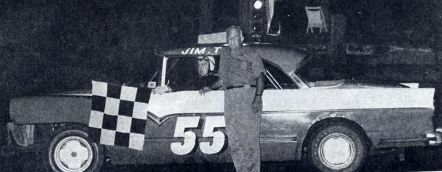 Jim Trevarthen takes a win in 1970 Bomber action (Buzzy Berry Collection)