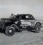 Oliver Michaels and Buster Burt co-drove this car in the 1954 Modified-Sportsman race finishing 25th (Burt Collection)