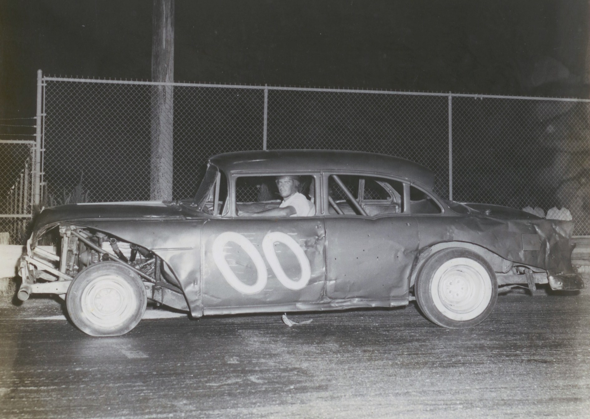 Stan Stepp in Dencil Chapman's #00 at Treasure Coast around 1966 (Allison Collection)