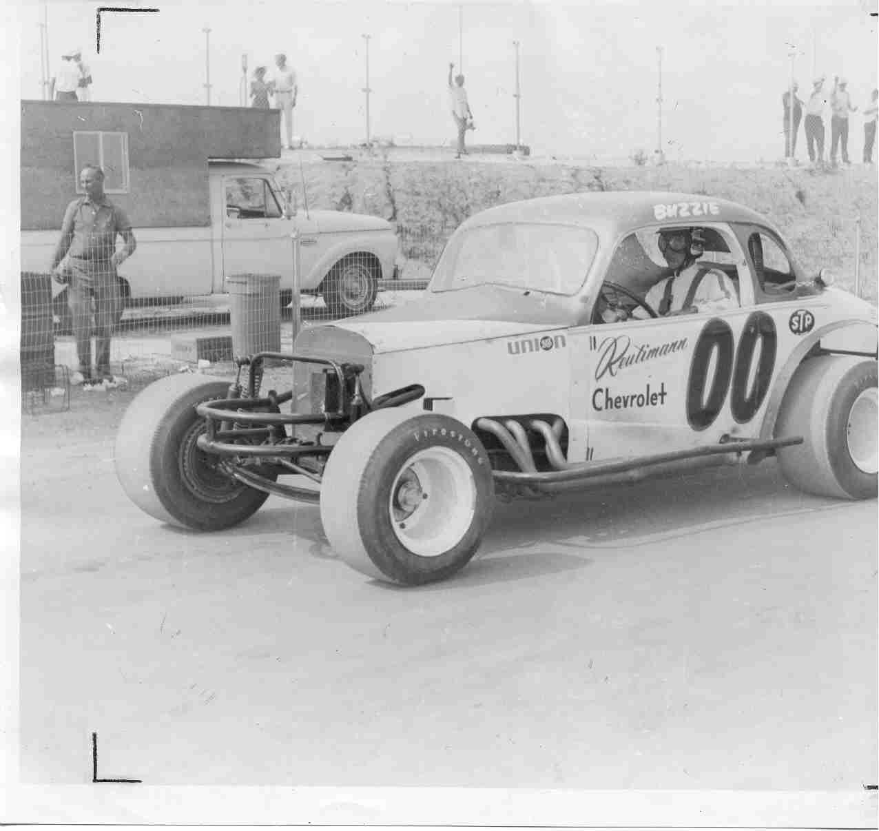 Buzzie+Reutimann+prepares+for+a+race+at+Dover+Downs+in+1969+_Marty+Little+Collection_.jpg