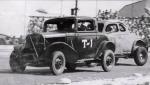 Herbie Tillman #T-1 leading in a 1950 race...