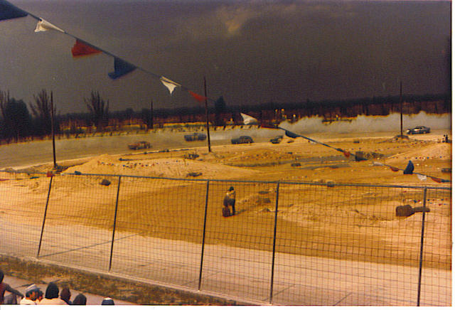 1982 - Mini Stocks in action on the oval... the infield was a motocross track (Ralph Wheeler Collection)