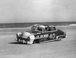 1952 GN race - Despite losing a wheel, Tommy Thompson finished 7th in his '51 Chrysler...