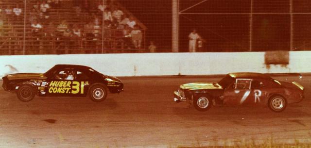 Don'l Burkhalter, Jr. leads another competitor circa 1983...