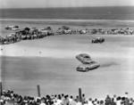 1952 - Herb Thomas avoids a stalled car (State Archives of Florida)