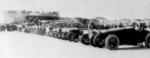1922 - Panoramic view of the cars at the starting point