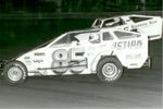 2-15-89  Gary Wright #85 moves under Fred Smith...