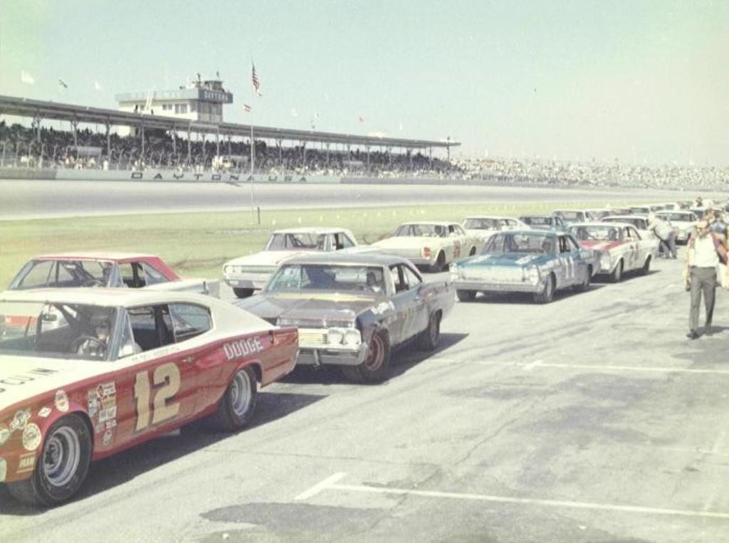 500 Daytona ford lineup #4