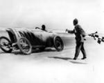 Barney Oldfield racing the Blitzen Benz in 1910